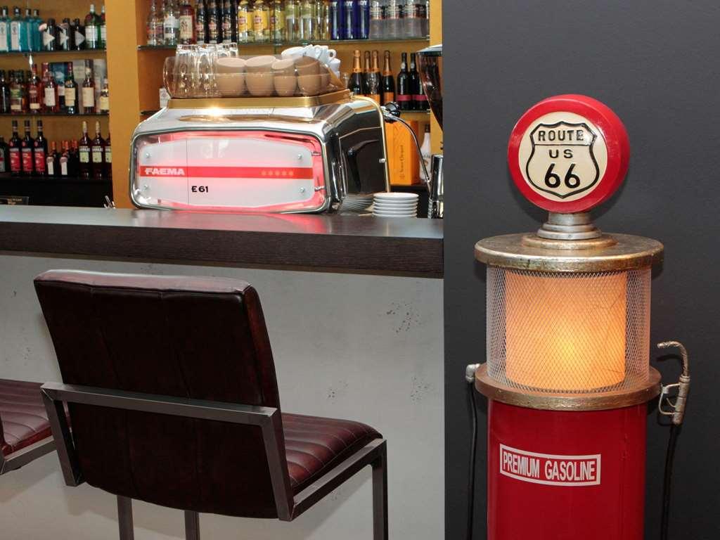 The Classic Oldtimer Hotel Ingolstadt Restoran foto