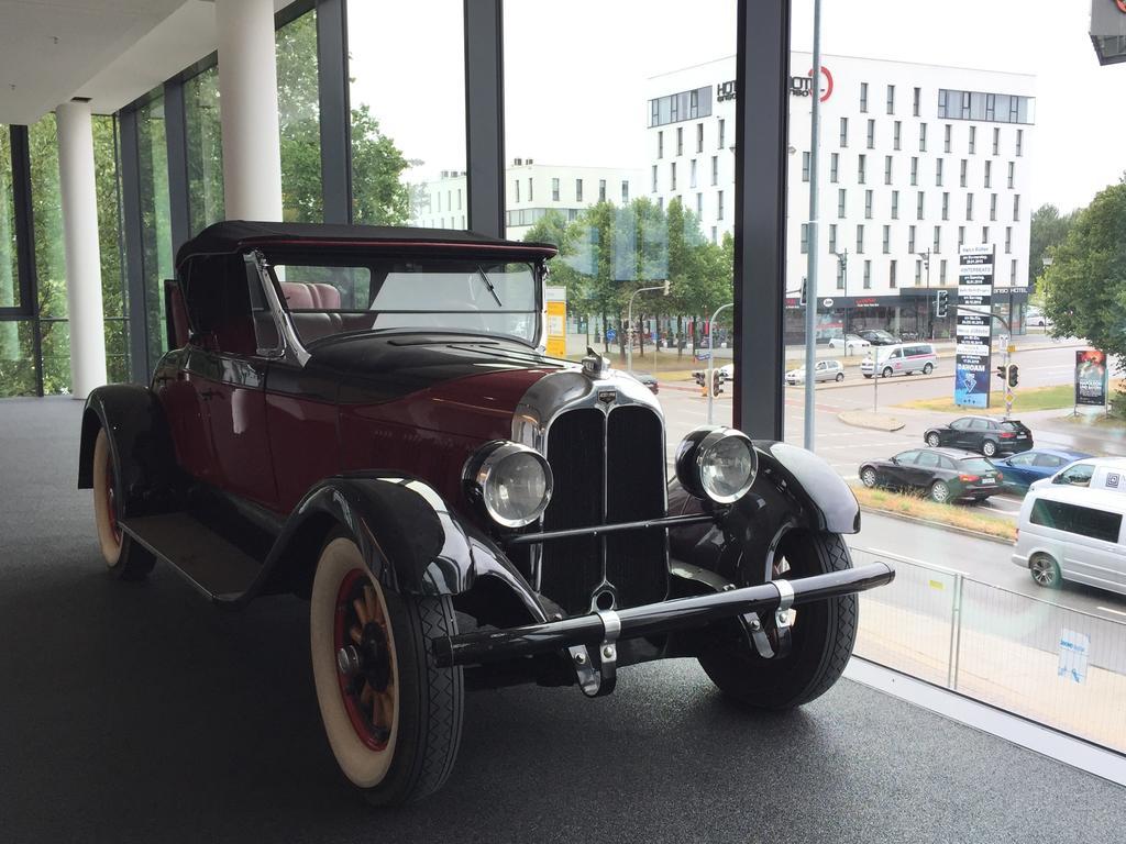 The Classic Oldtimer Hotel Ingolstadt Bagian luar foto